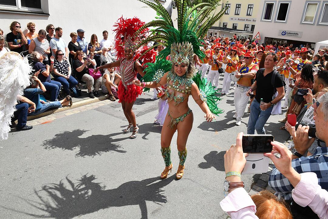 Umzug beim Samba-Festival in Coburg