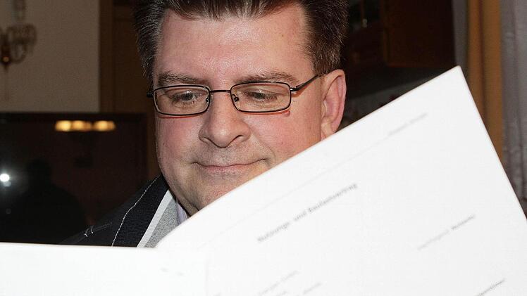 Oliver Kaiser hat einen Vertrag mit Prokom und sein 3,2 Hektar großes Gelände für eine Windanlage verpachtet.