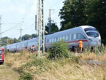 Bei einem Zugunfall bei Creidlitz (Coburg) ist ein junger Mann gestorben. Foto: Simone Bastian