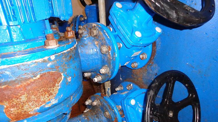 Symptomatisch für den Verschleiß ist die Korrosion der Pumpen im Pumpwerk Hain. K.- H. Hofmann