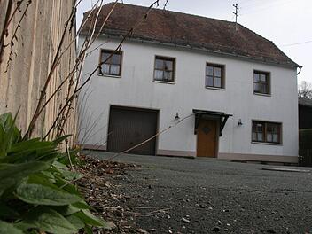 Der Bauhof zieht bald in das ehemalige Jugenheim in Kupferberg ein. Foto: Archiv/Matthias Beetzt