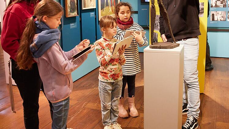 Erlangen:  Osterferien-Angebote im Stadtmuseum - "Mitmachaktionen" und "Suchspiel"