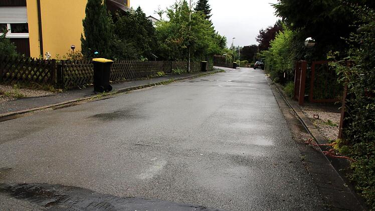 Über den Ausbau des Tannenwegs in Weidach beriet der Weitramsdorfer Gemeinderat in seiner Sitzung am Montag. Foto: Bettina Knauth