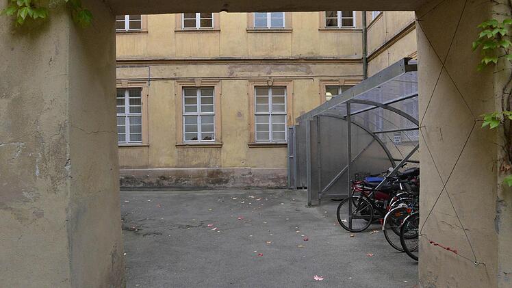 Auch der Innenhof des Rathaus Maxplatz spielte eine wichtige Rolle beim Millionenraub.
