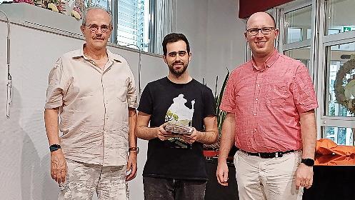 Der Klarinettist Antonio Párraga (Mitte) war Gast beim jüngsten Stammtisch des Fördervereins der Staatsbad Philharmonie Kissingen.