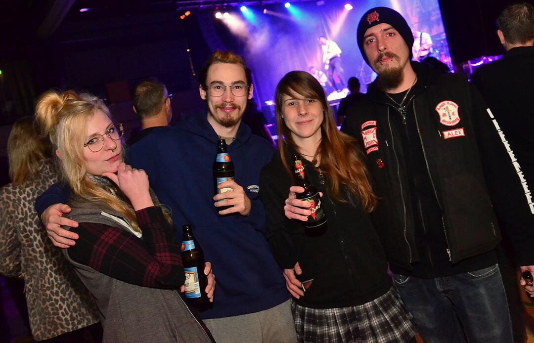 Mit ALLSTAR live auf der B&uuml;hne und Ph&auml;t J&auml;nnys H&ouml;use als Vorband!