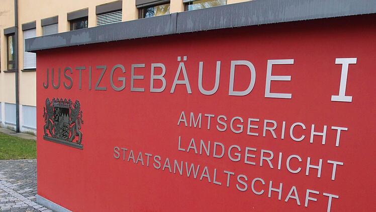 Coburg, Justizgebäude, Engang, Gericht Foto: Jochen Berger