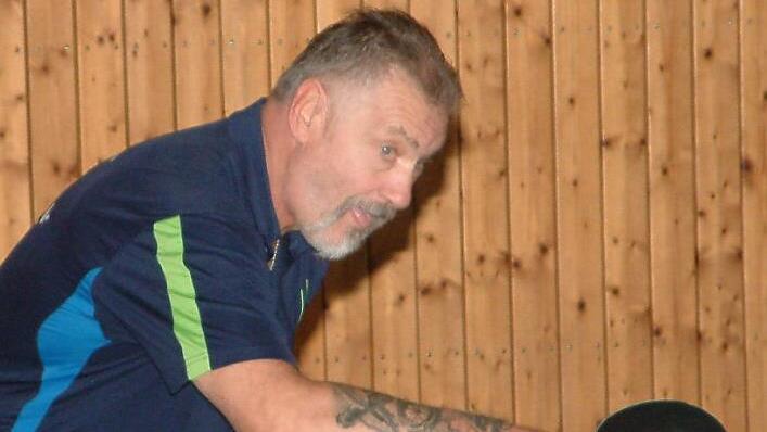 Der TTC Brauersdorf II übernahm in der Bezirksklasse D für Dreier-Teams mit einem Heimsieg gegen den TTC Alexanderhütte III die Tabellenführung. Wesentlichen Anteil am 6:4-Erfolg hatte Hans-Josef Kopp (Bild), der seine drei Einzel und das Doppel mit Alfred Busse gewann.  Foto: Hans Franz