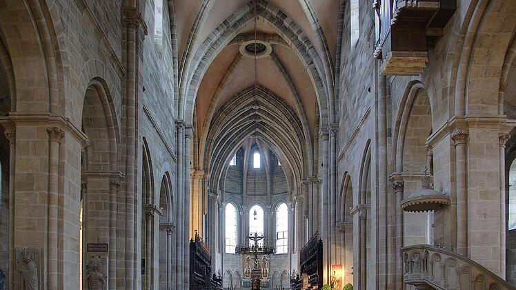 Bamberg: Nach Münchner Missbrauchsgutachten - Kirchenaustritte steigen "signifikant"
