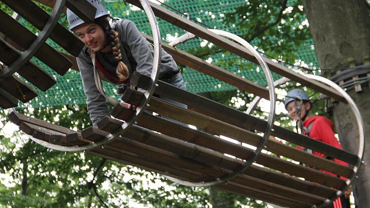 Als nicht ganz einfach erwies sich die Durchquerung hintereinander liegender Röhren. Foto: Gerda Völk