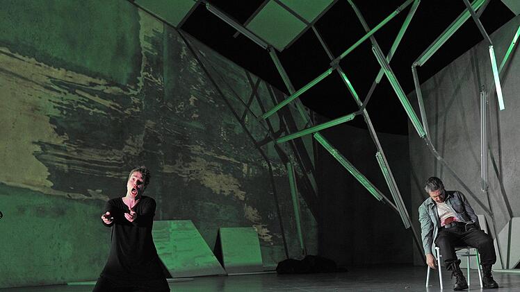 Richard Wagners "Parsifal" feierte Premiere am Landestheater Coburg. Szene aus der Neuinszenierung von Jakob Peters-MesserFoto: Andrea Kremper
