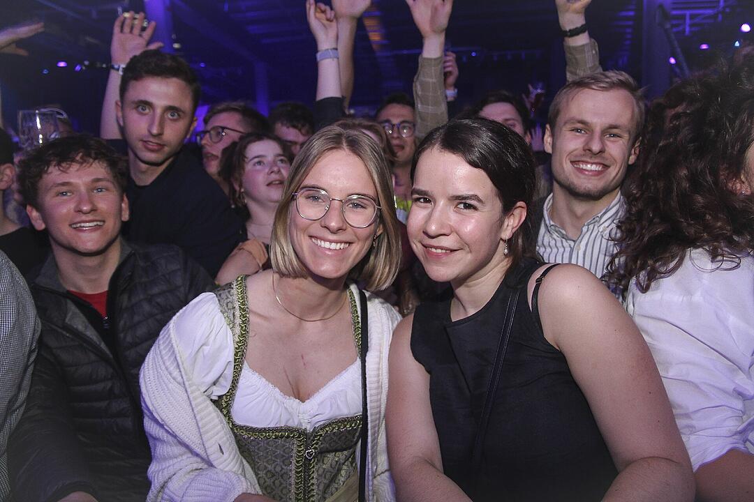 Opening Party mit Ballermann-Größe Peter Wackel