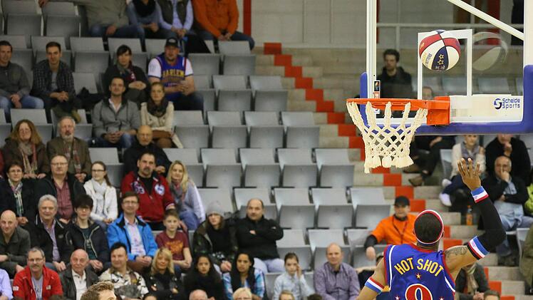 Am Dienstag waren die Harlem Globetrotters zu Gast in Coburg. Foto: Matthias Hoch