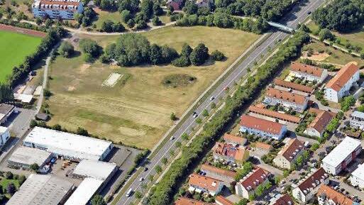 Auf dieser freien Fläche soll das neue Autohaus entstehen. Foto: Rinklef