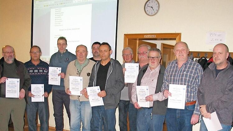 Die Jubilare des Sport-Angler-Clubs Staffelstein  Foto: privat
