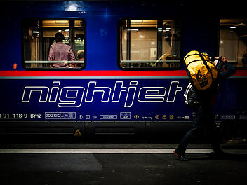 Nachtzug erfasst Jugendlichen (16) in Emskirchen