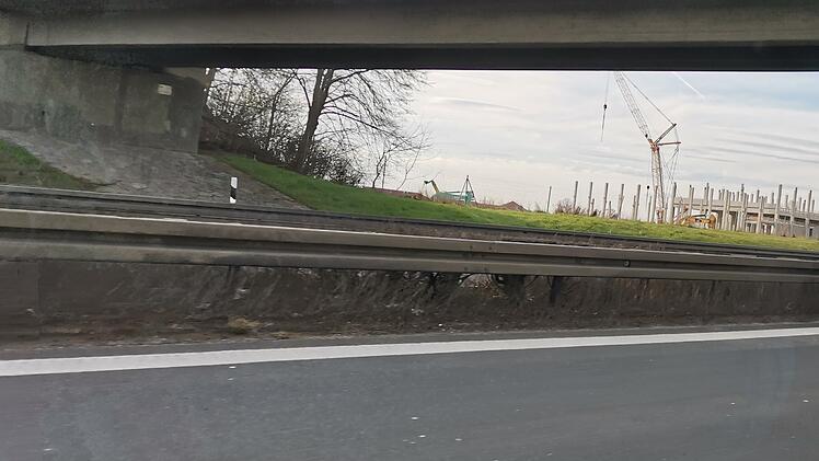 Erlangen/Herzogenaurach: Stra&szlig;e zwischen Haundorf und H&auml;usling wird gesperrt - so verl&auml;uft die Umleitung