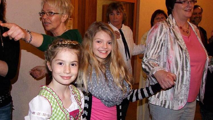 Anja und Kristina halten gut mit.