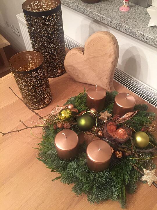 Lesergalerie: Adventskränze