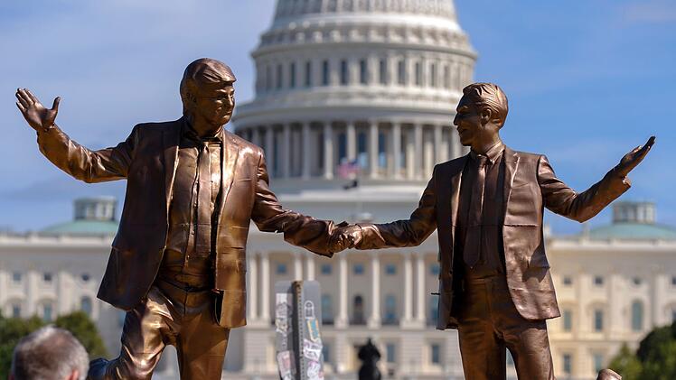 Protestkunstwerk - Trump Epstein