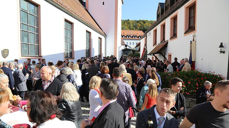 Im Anschluss traf sich die Gemeinde bei einem gemütlichen Beisammensein. Foto: Franz Galster