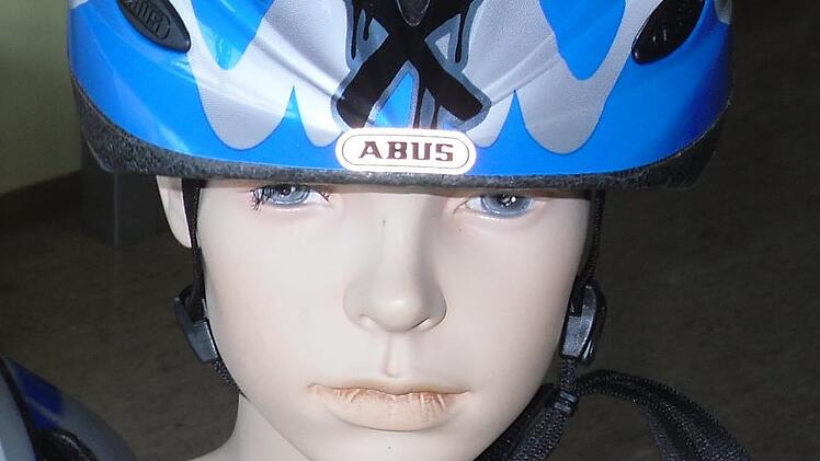 Beim Verkehrssicherheitstag am Sonntag geht es auch um das Thema Fahrradhelm. Foto: Hubert Koch