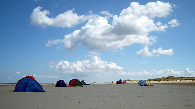 Campingpl&auml;tze gibt es wie Sand am Meer, gerade in den Ferienzeiten sind viele bereits ausgebucht.