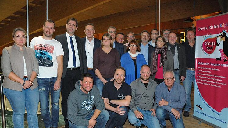 Die Gründungsmitglieder des neuen Freundeskreises Foto: Karl Heinz Wirth