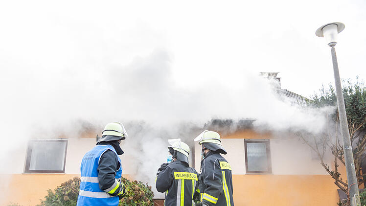 In einem Wohnhaus in Hagenbüchach ist im Keller ein Feuer ausgebrochen.