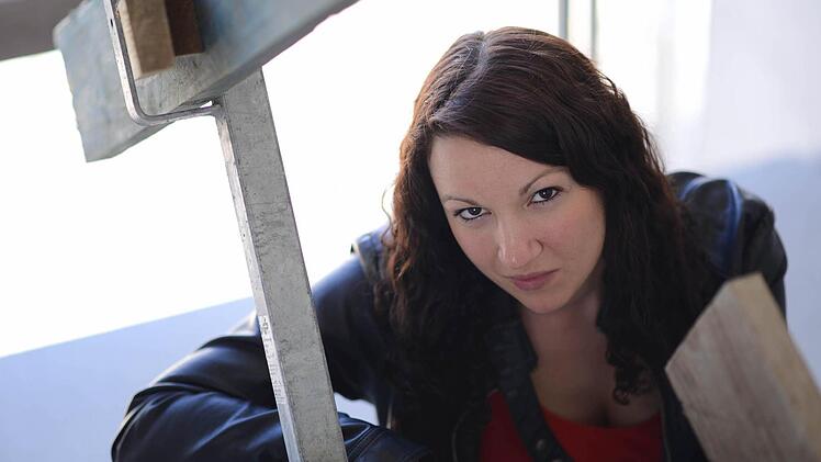 Heidy de Blum präsentiert ihr theaterstück "Zwei Wahrheiten und eine Lüge" erstmals in Kulmbach. Foto: privat