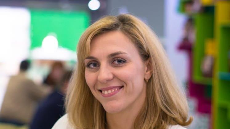 Maryna Konovalov will ihren Freunden aus Mariupol helfen und bittet um Spenden.