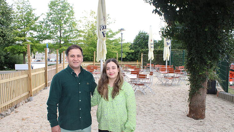 Kitzingen: Neuer Biergarten öffnet am Dienstag - was der "Mainimbiss am Bleichwasen" zu bieten hat