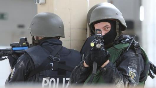 Großübung der Bundespolizei in Mainleus. Foto: Barbara Herbst