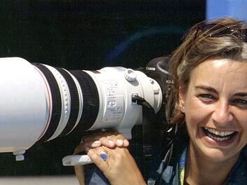 Hinter der Kamera: Anja Niedringhaus wurde mit vielen Auszeichnungen - auch dem Pulitzerpreis - f&uuml;r ihre Arbeiten geehrt.