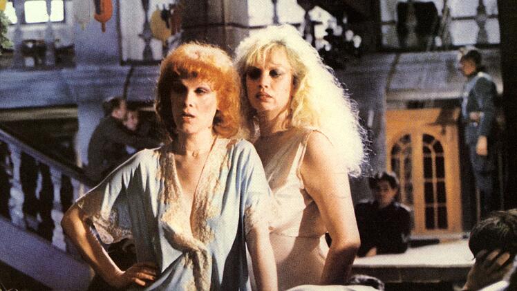 "Lili Marleen" war einer von drei Filmen, die Elisabeth Volkmann (links, mit Barbara Valentin) mit Rainer Werner Fassbinder drehte.