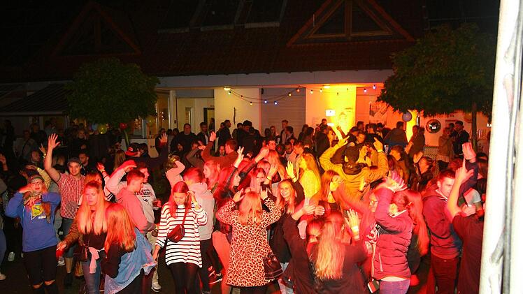 Impressionen von der Nacht am See in Trebgast  Foto: Monika Limmer