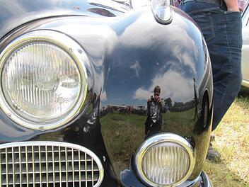 In diesem blitzblank polierten BMW konnte man sich sogar spiegeln... Fotos: Monika Schütz
