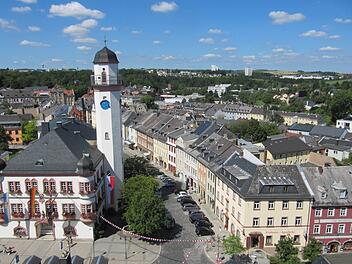 In Hof wurde am Sonntag (15.03.2020) ein neuer Oberbürgermeister gewählt - sechs Kandidaten standen zur Auswahl. In zwei Wochen kommt es zur Stichwahl. Bild: Stadt Hof