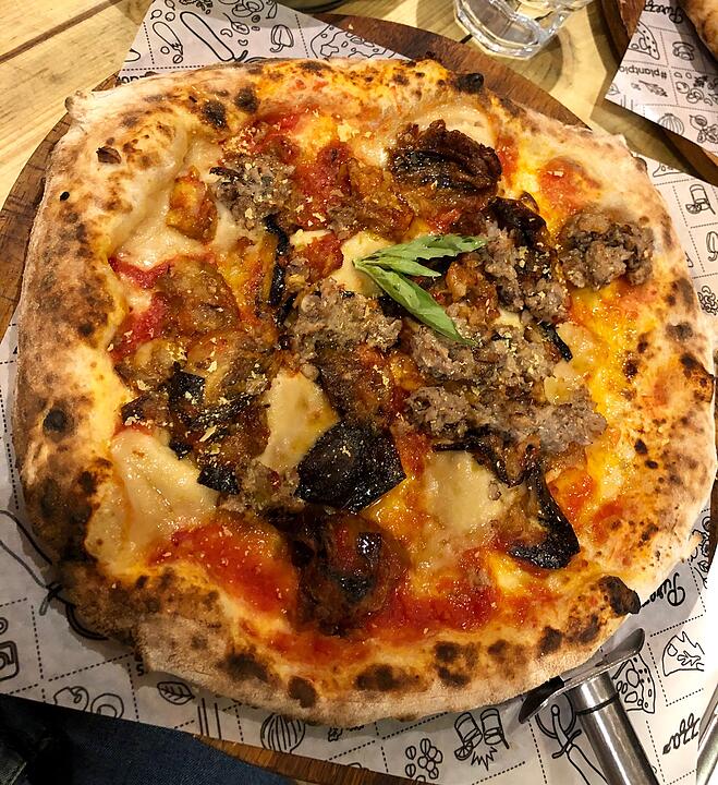 Pizza bei "Purezza"
