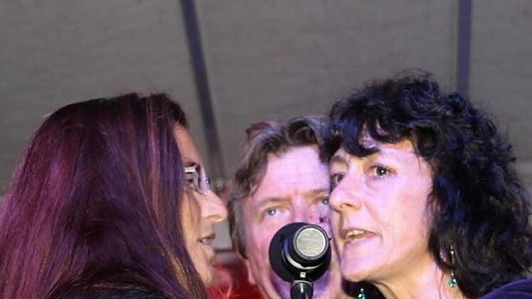 Maria Bünther, Kerstin Herbert und Lucky Herbert bei ihrem Auftritt bei Summer in the City.