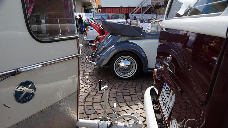 Oldtimer-Treffen Marktplatz HammelburgFoto: Arkadius Guzy