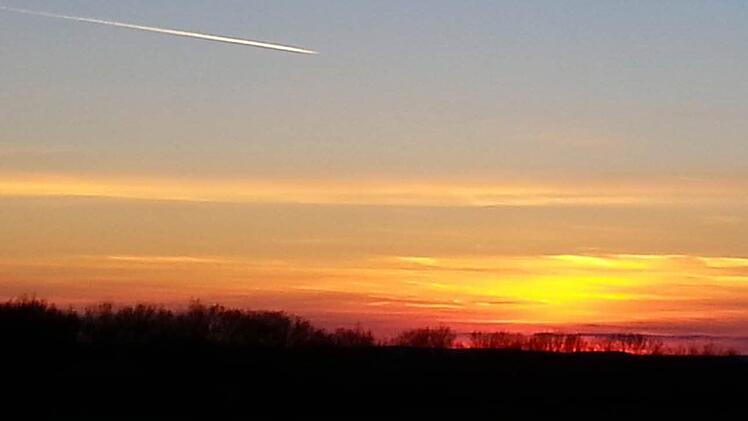 Sonnenuntergang beim Sassendorfer Windrad. Foto: Vincent Richter
