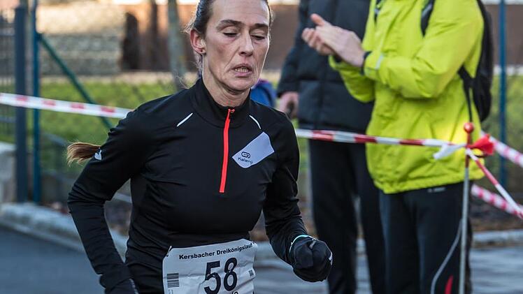 Manuela Gl&ouml;ckner (Zweite im B&ouml;gelein-Cup)
