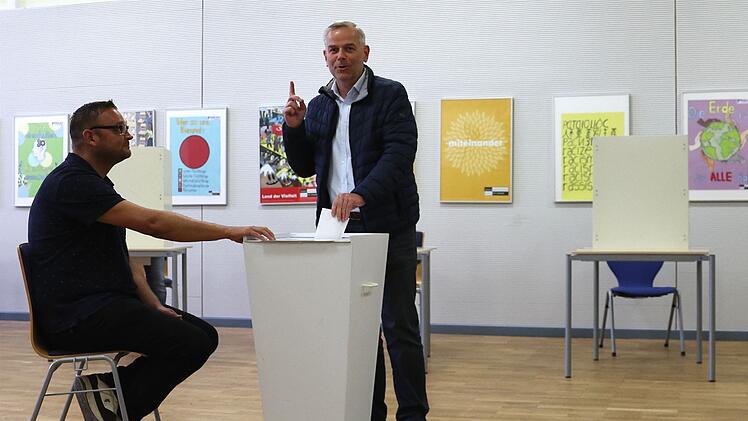 Landtagswahl Mecklenburg-Vorpommern - Stimmabgabe Holm