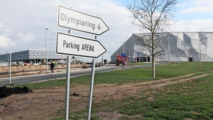 Das Arena-Gebäude hat ein eigenes Parkhaus.