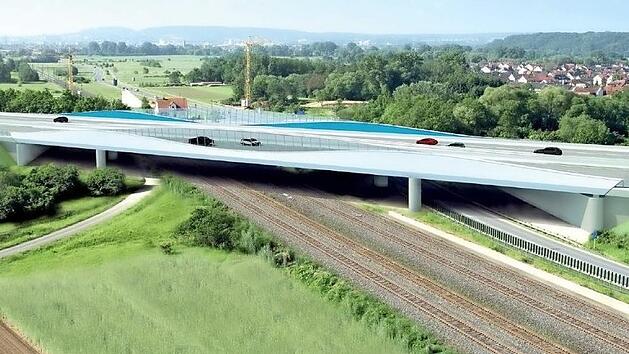Eine neue, wellenf&ouml;rmige Trogbr&uuml;cke soll die A&nbsp;73 &uuml;ber die B&nbsp;4 und die Bahnlinie f&uuml;hren. Der Verkehr wird an der Baustelle vorbeigeleitet.  Foto: LAP