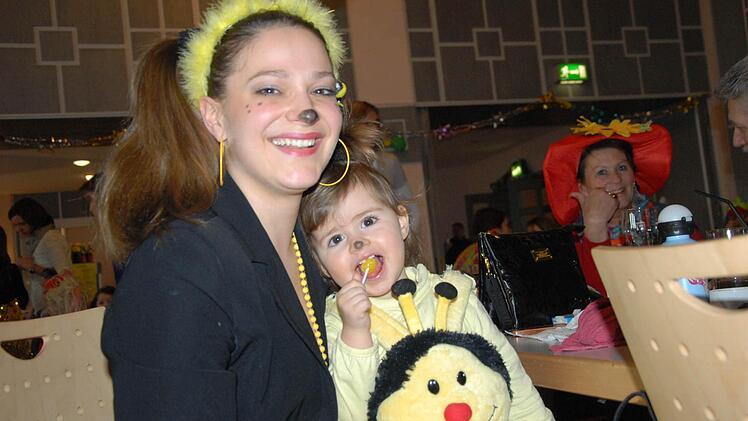 Im Vereinshaus und im Atlantis war Kinderfasching angesagt.Fotos: Bernhard Panzer, Roland Meister