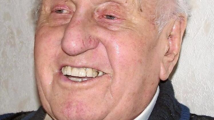 Hermann Müller aus Scheuerfeld ist in diesen Tagen 90 Jahre alt geworden.  Foto: Martin Koch