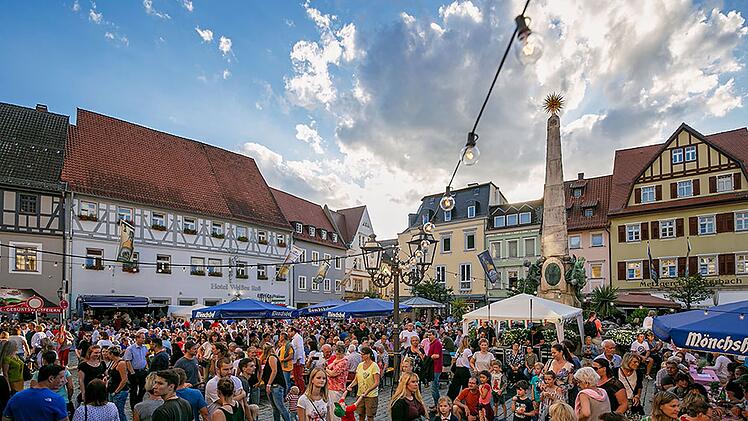 Kulmbach: Italienische Nacht findet am 12. und 13. August 2022 statt - "La dolce vita" auf dem Marktplatz