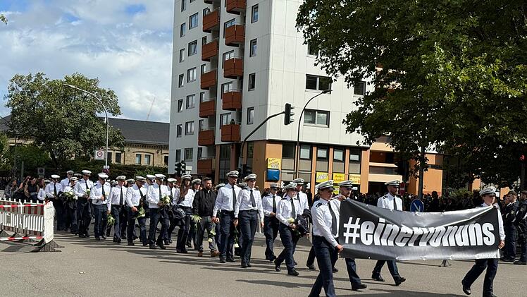 Trauerfeier für erschossenen Polizisten